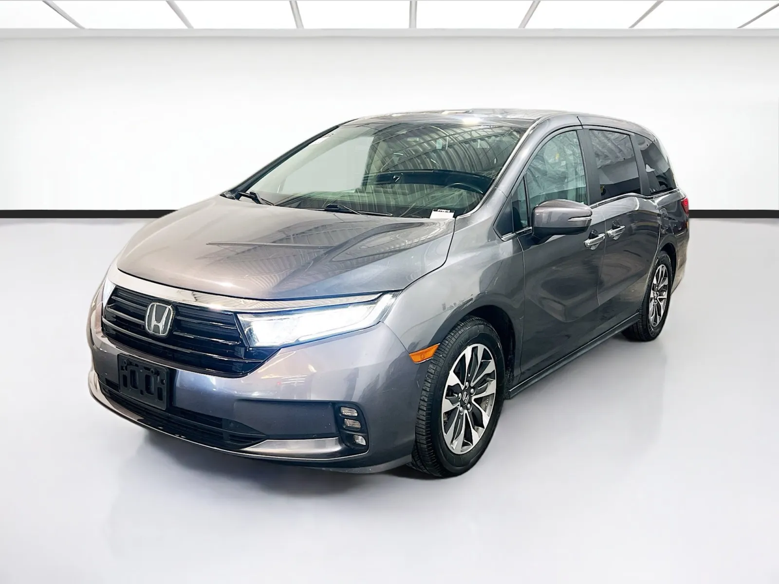 White 2023 Honda Odyssey EX-L for sale in Chandler, AZ