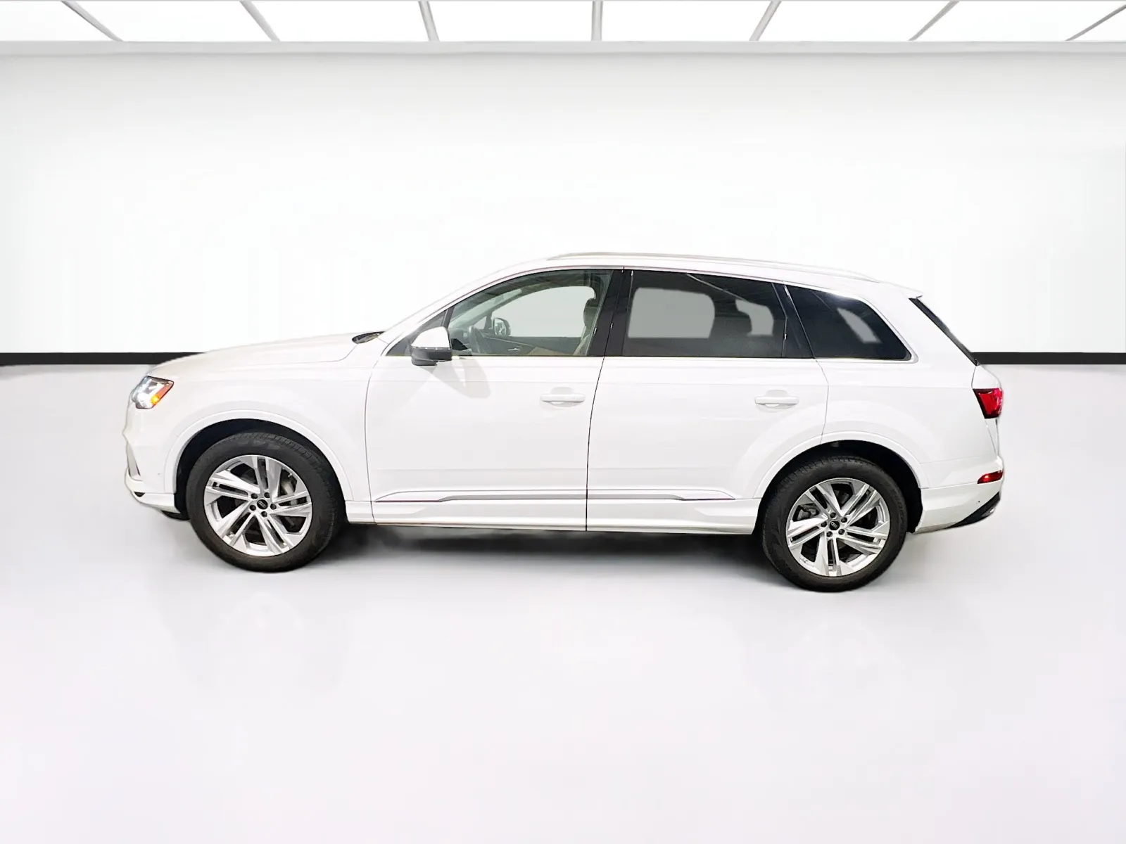 2023 Audi Q7 Premium Plus - Photo 25