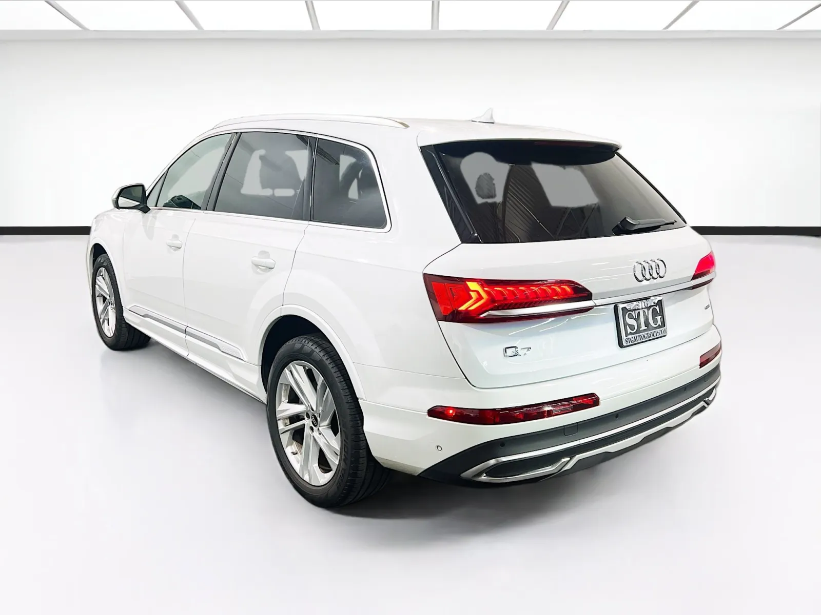 2023 Audi Q7 Premium Plus - Photo 6