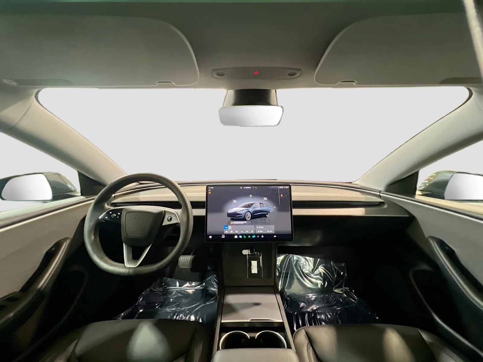 Tesla Model 3 photo 15