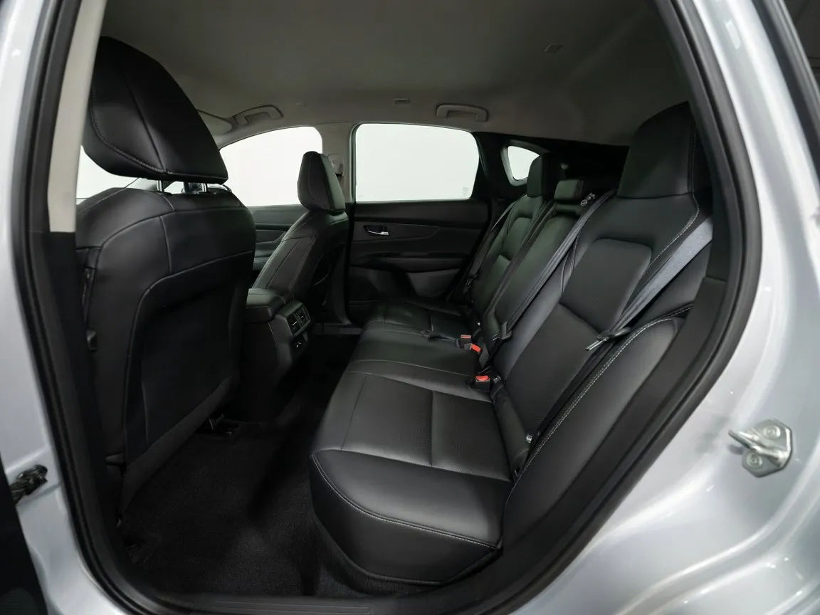 2025 Nissan Murano SV - Photo 16