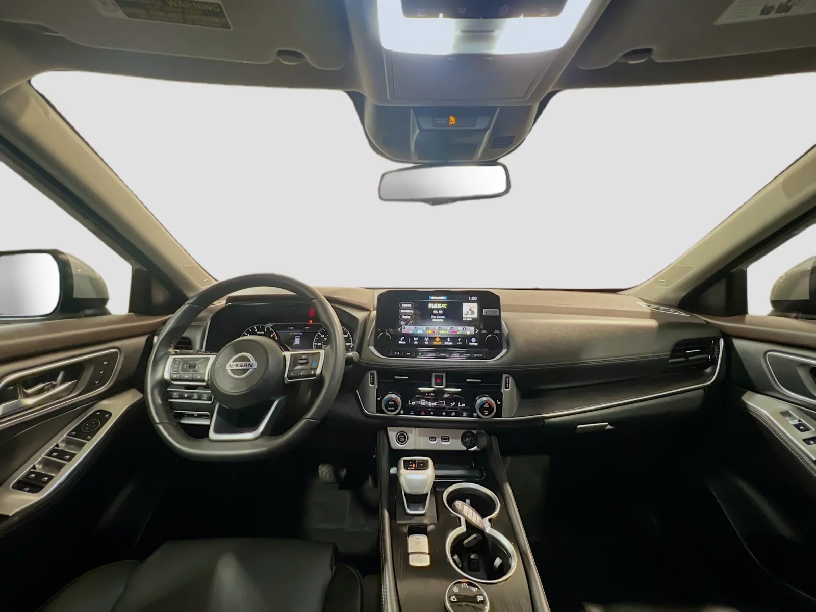 Nissan Rogue photo 17