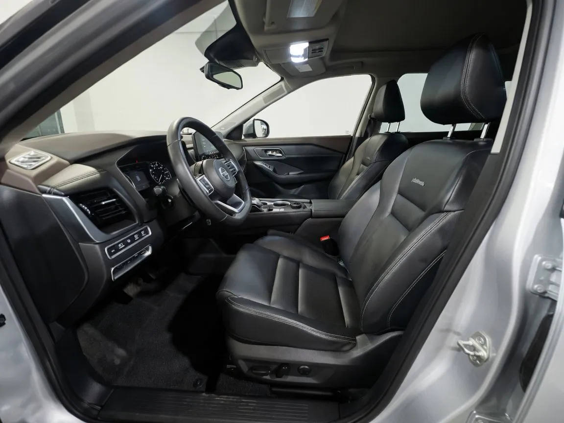 Nissan Rogue photo 15