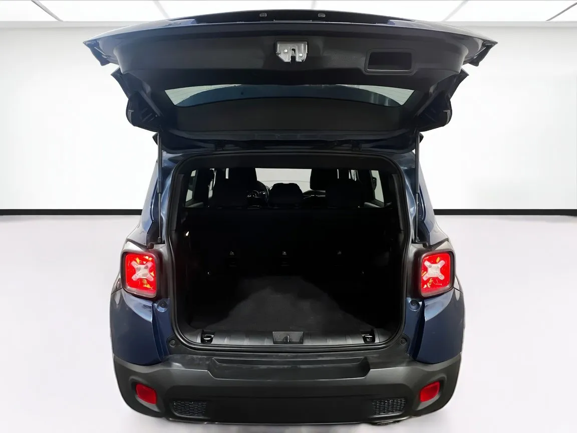 2021 Jeep Renegade 80TH Edition - Photo 18