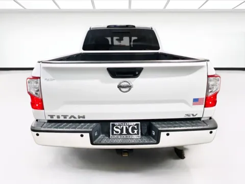 More photos of 2018 Nissan Titan SV at STG Chandler, AZ