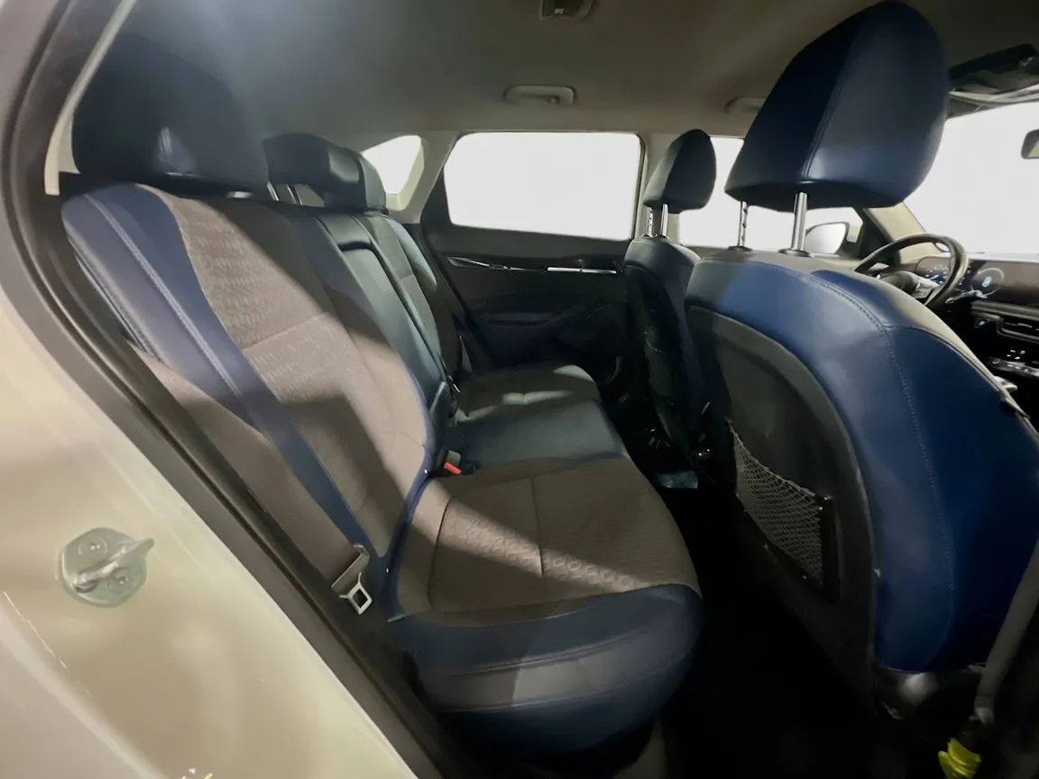 2024 Kia Seltos S - Photo 20