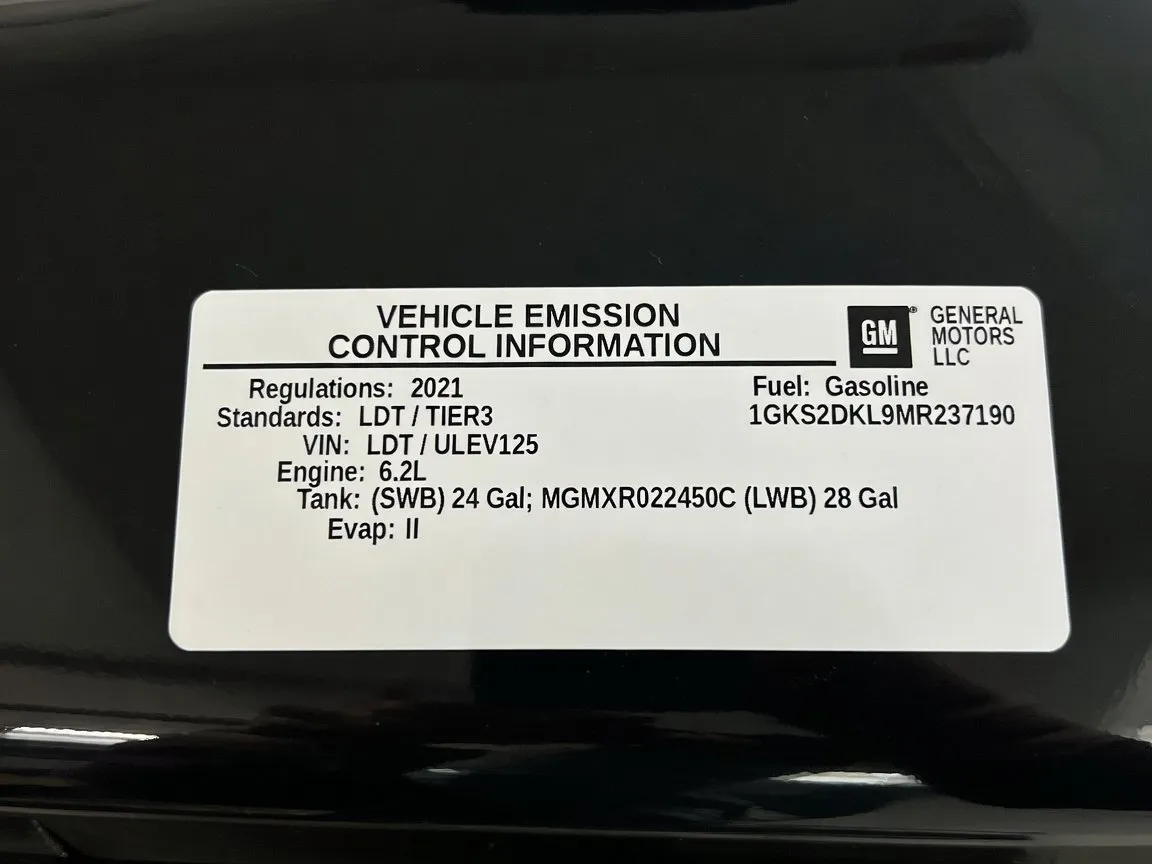 2021 GMC Yukon Denali - Photo 23