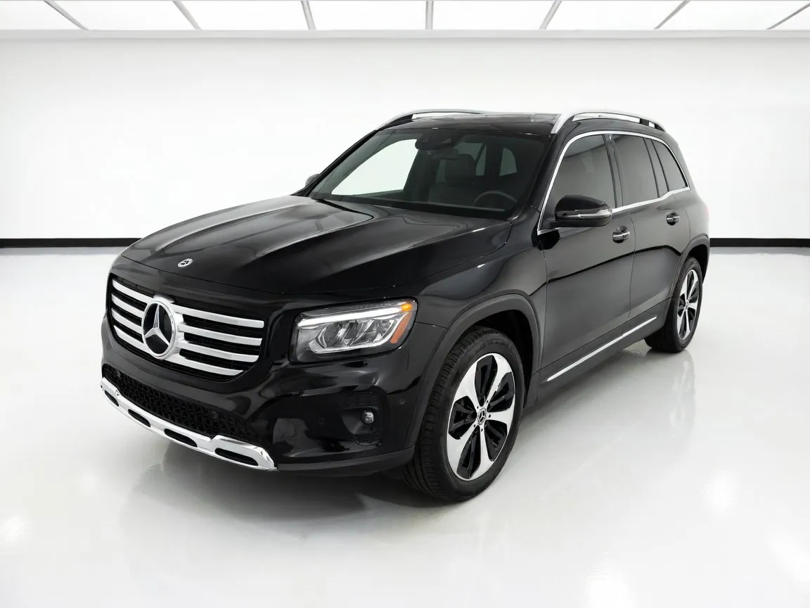 Black 2024 Mercedes-Benz GLB 250 for sale in Chandler, AZ