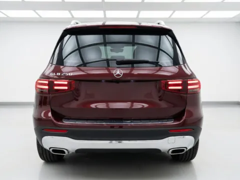More photos of 2024 Mercedes-Benz GLB 250 at STG Chandler, AZ