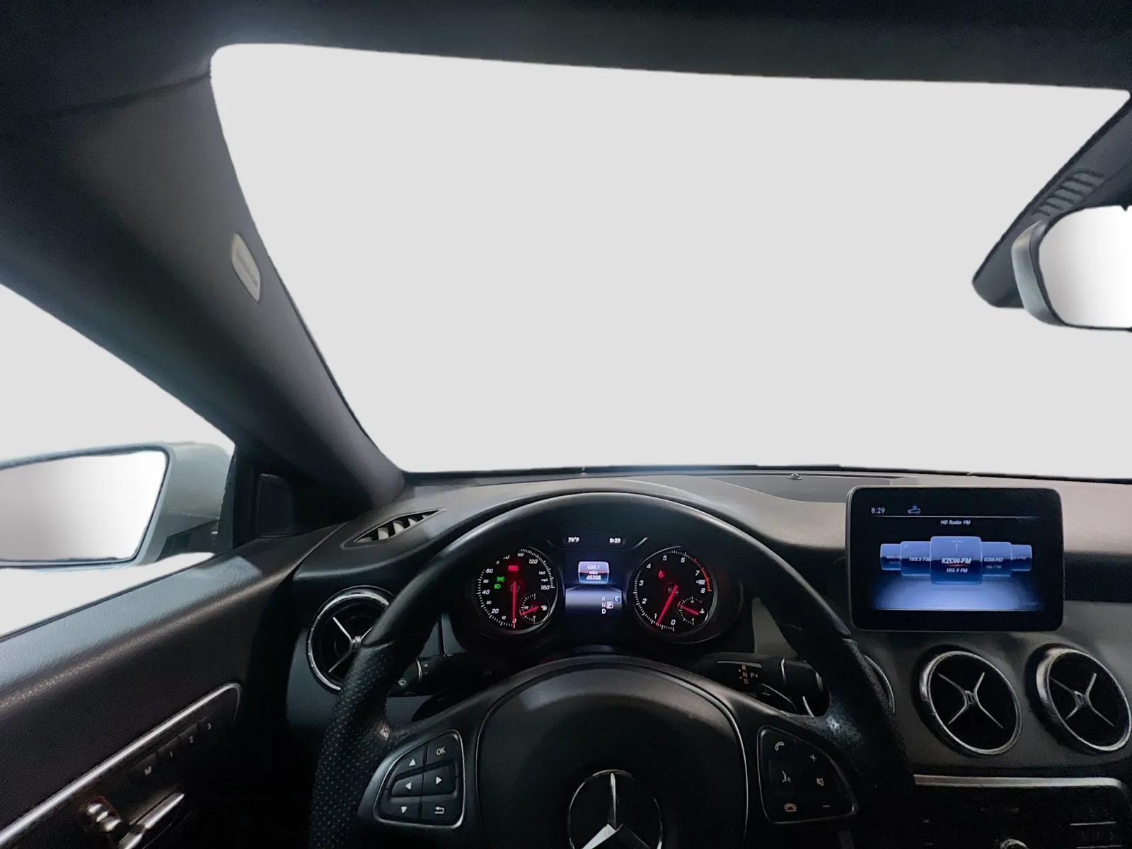 Mercedes-Benz CLA photo 7