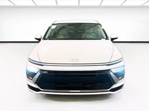 Photos of 2024 Hyundai Sonata Hybrid SEL for sale in Chandler, AZ at STG Chandler
