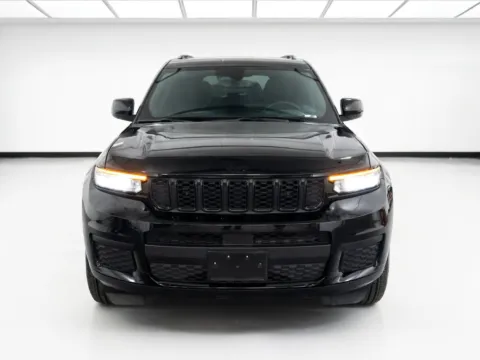 Photos of 2024 Jeep Grand Cherokee L Altitude for sale in Chandler, AZ at STG Chandler