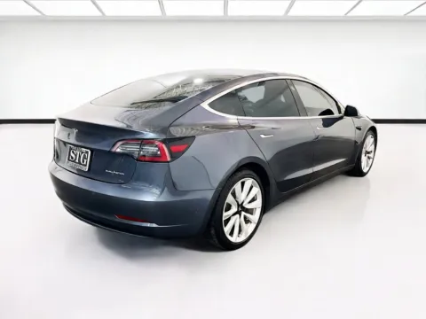 More photos of 2020 Tesla Model 3 Long Range at STG Chandler, AZ