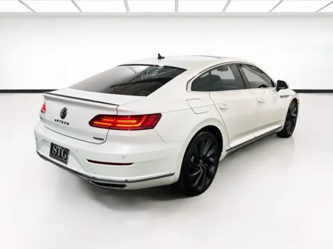 More photos of 2022 Volkswagen Arteon SEL R-Line at STG Chandler, AZ