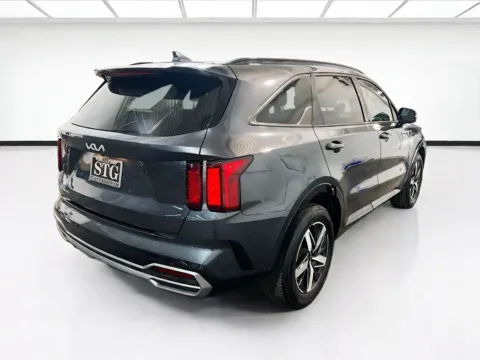 More photos of 2023 Kia Sorento S at STG Chandler, AZ
