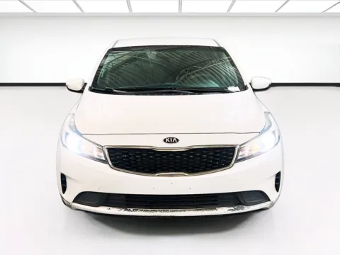 Photos of 2017 Kia Forte LX for sale in Chandler, AZ at STG Chandler