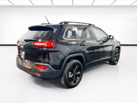 More photos of 2018 Jeep Cherokee Latitude at STG Chandler, AZ