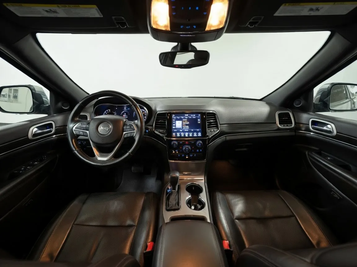 2020 Jeep Grand Cherokee Limited - Photo 17