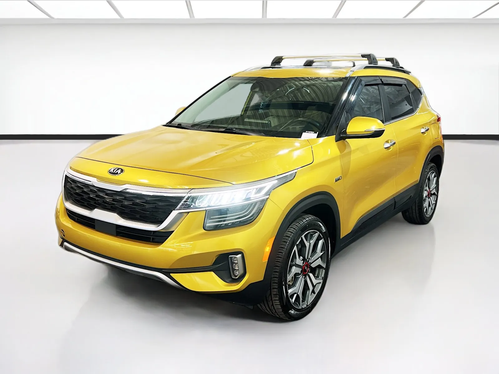 Yellow 2021 Kia Seltos SX for sale in Chandler, AZ
