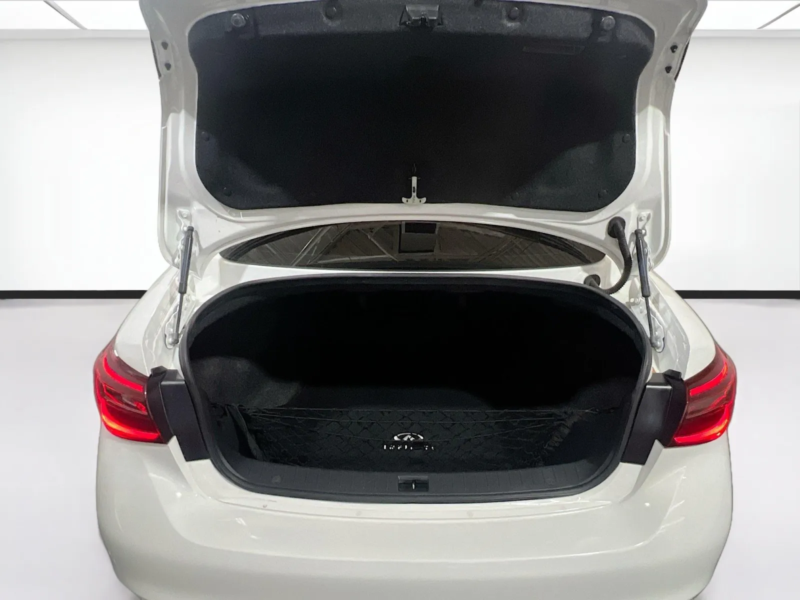 2021 INFINITI Q50 PURE - Photo 18