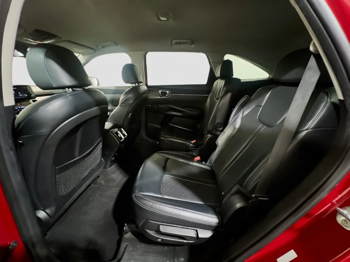 Kia Sorento photo 17