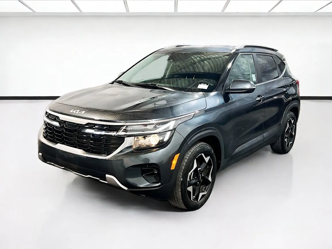 Gray 2024 Kia Seltos EX for sale in Chandler, AZ