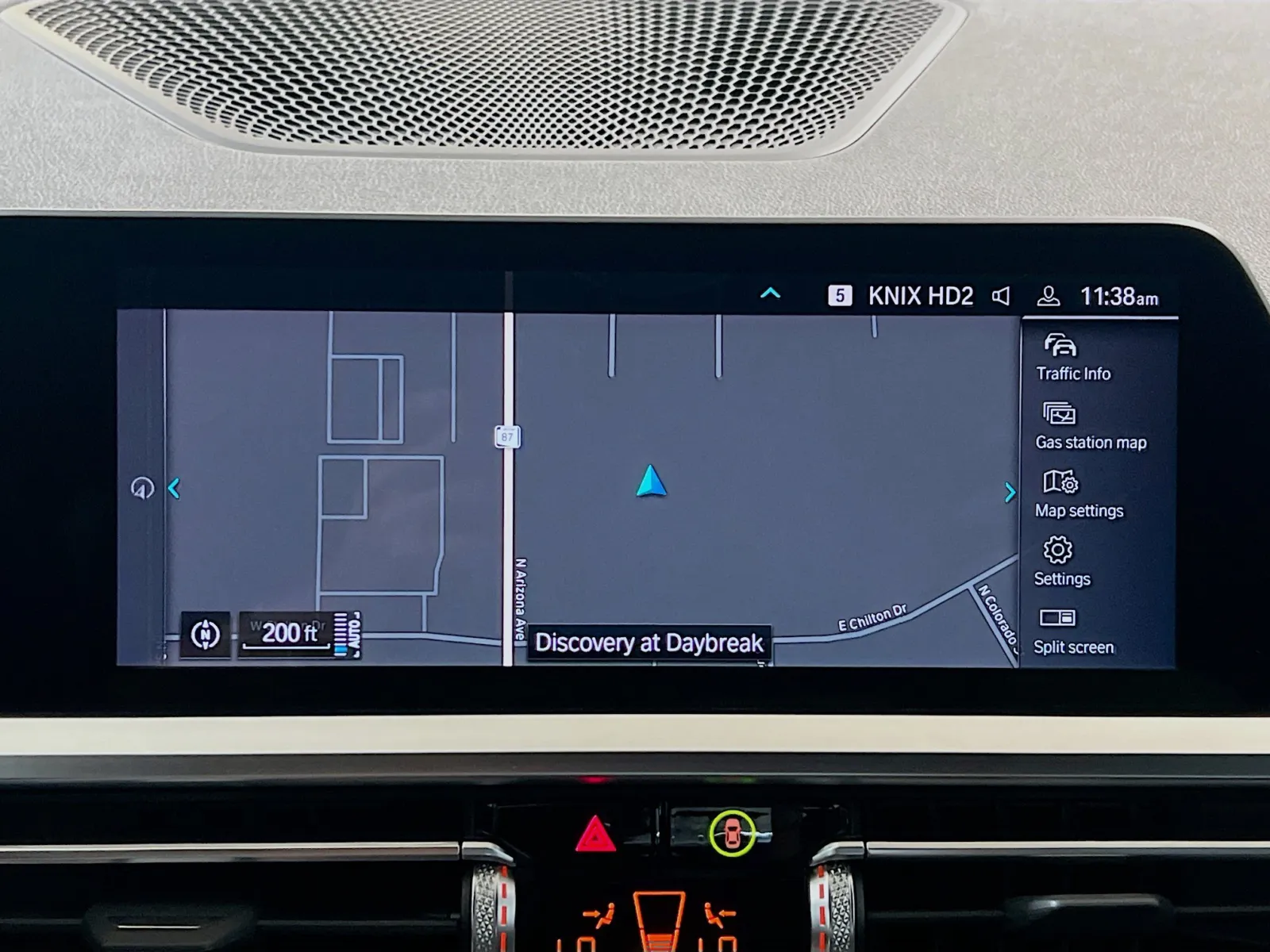 2022 BMW 3 Series 330e - Photo 9