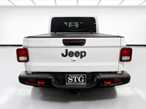 More photos of 2022 Jeep Gladiator Rubicon at STG Chandler, AZ