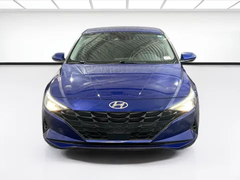 Photos of 2021 Hyundai Elantra SEL for sale in Chandler, AZ at STG Chandler