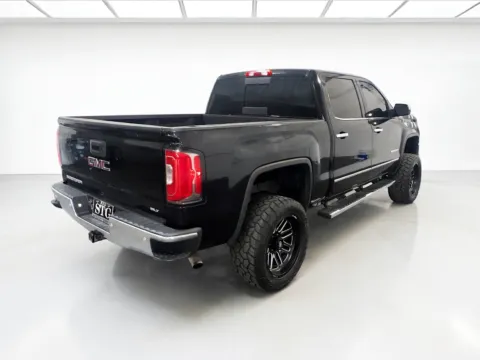 More photos of 2018 GMC Sierra 1500 SLT at STG Chandler, AZ
