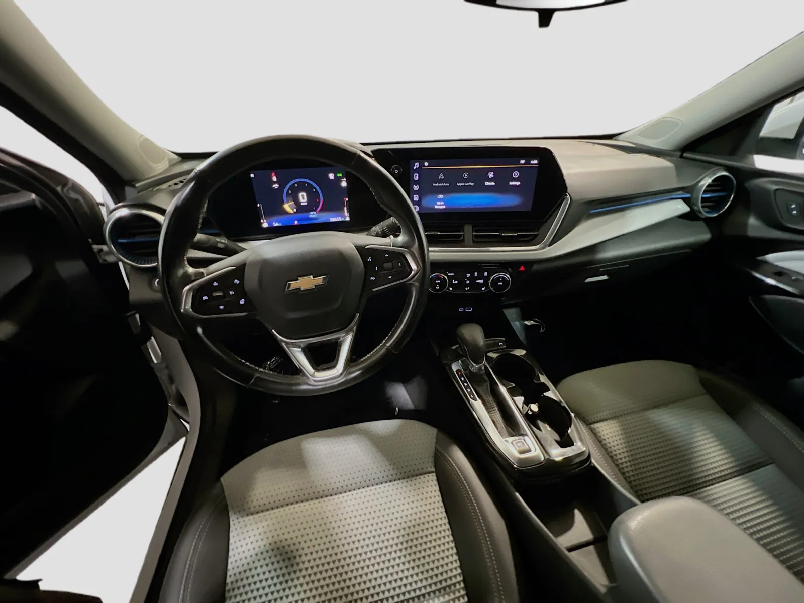 Chevrolet Trax photo 15