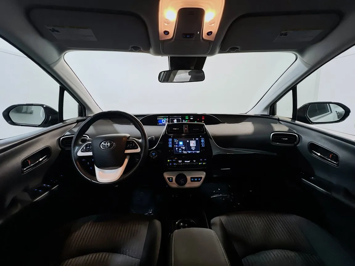 2017 Toyota Prius Prime Plus - Photo 15