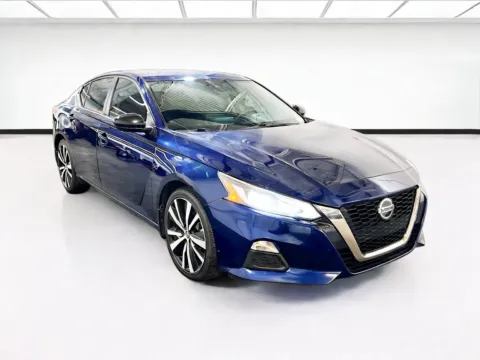 Another view of 2022 Nissan Altima 2.5 SR for sale in Chandler, AZ at STG Chandler