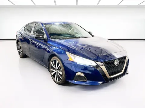 Another view of 2022 Nissan Altima 2.5 SR for sale in Chandler, AZ at STG Chandler