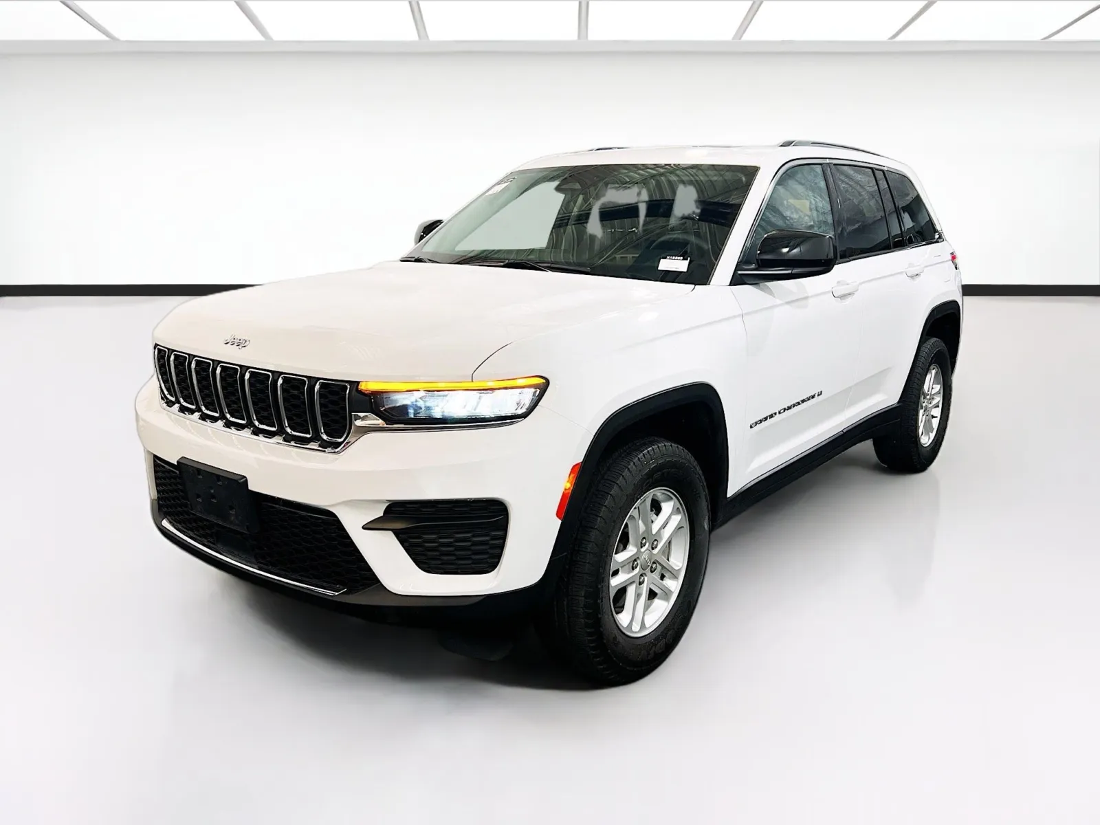 2023 Jeep Grand Cherokee Laredo for sale in Chandler, AZ