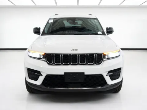 Photos of 2023 Jeep Grand Cherokee Laredo for sale in Chandler, AZ at STG Chandler