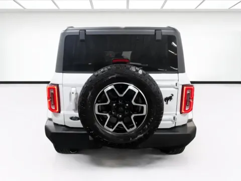 More photos of 2023 Ford Bronco Outer Banks at STG Chandler, AZ