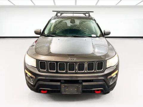 Photos of 2019 Jeep Compass Trailhawk for sale in Chandler, AZ at STG Chandler
