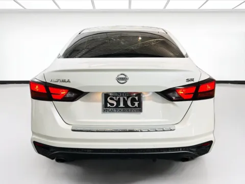 More photos of 2021 Nissan Altima 2.5 SR at STG Chandler, AZ