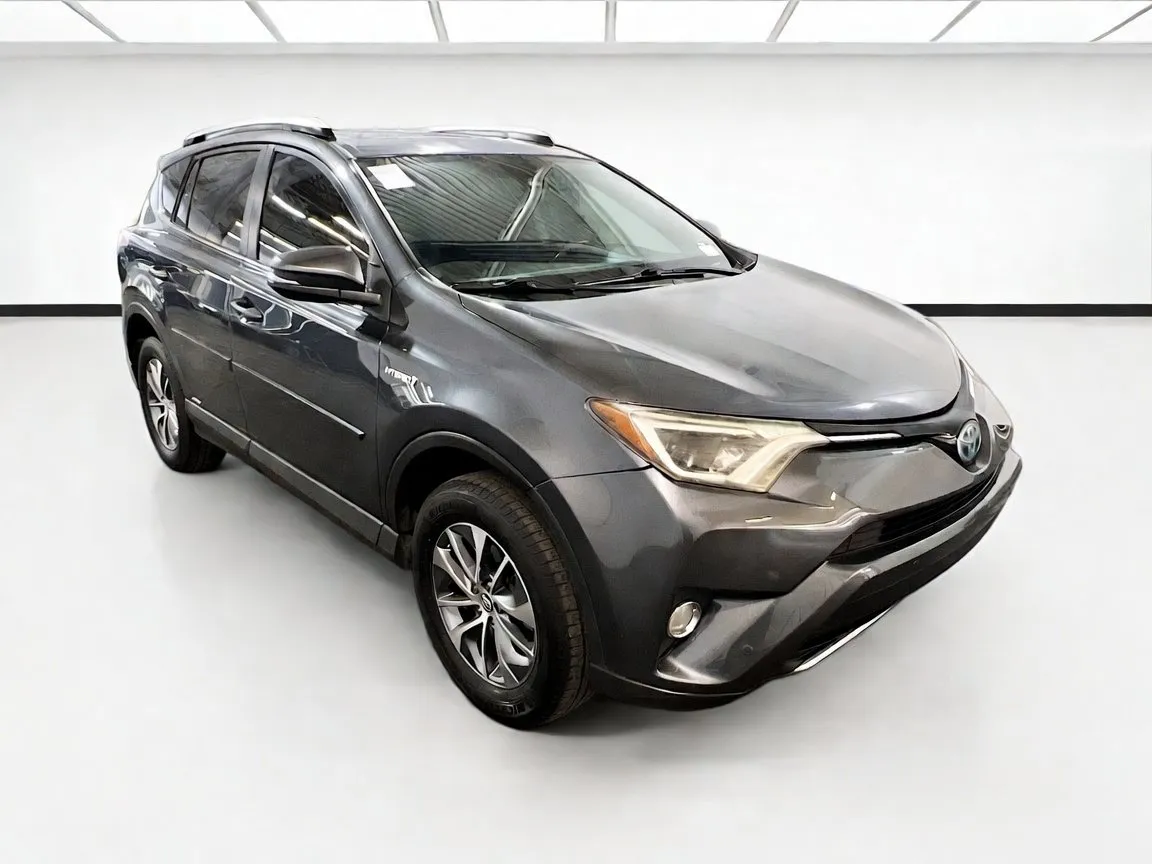 Toyota RAV4 photo 3