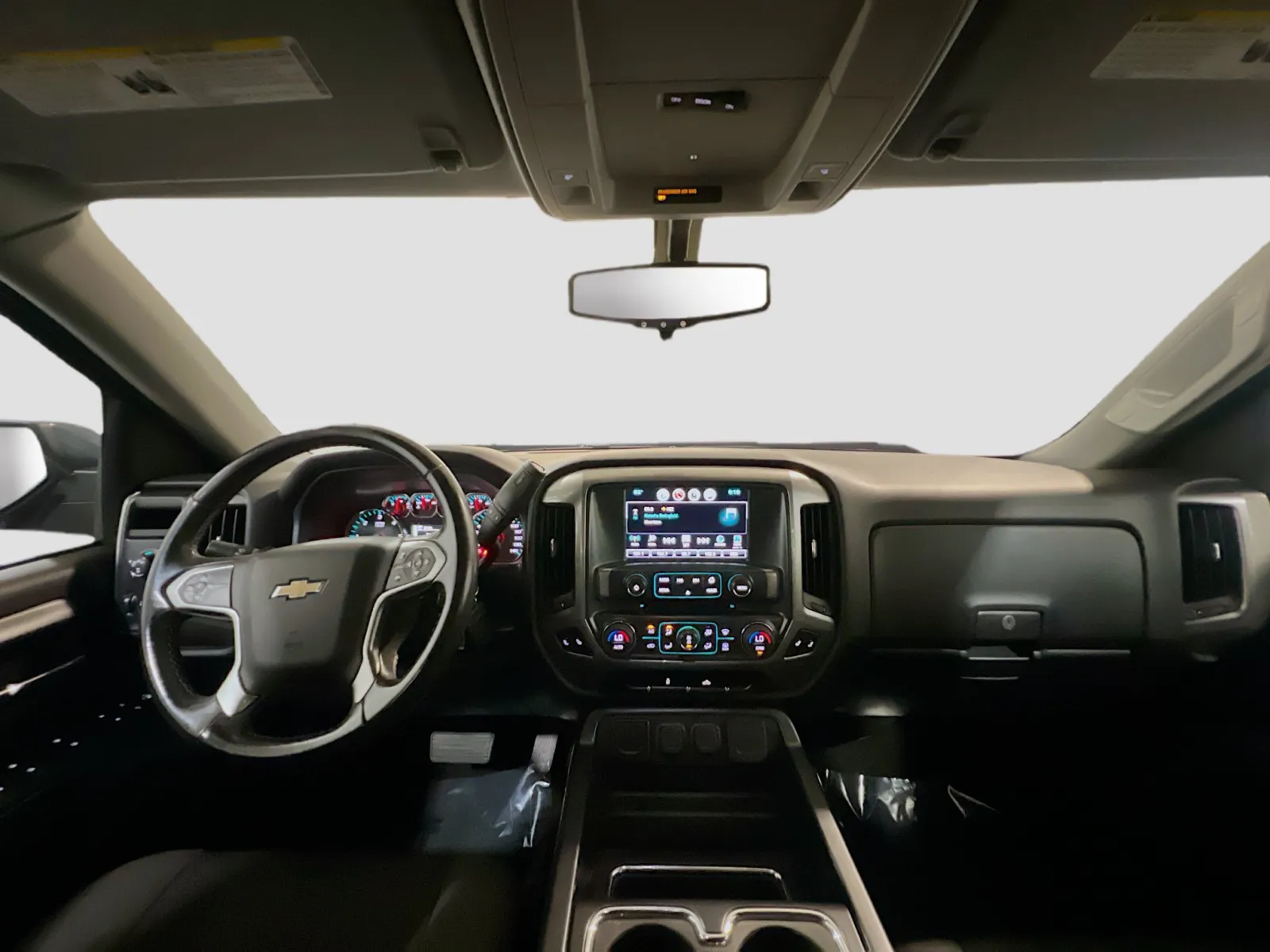 2018 Chevrolet Silverado 1500 LT - Photo 15