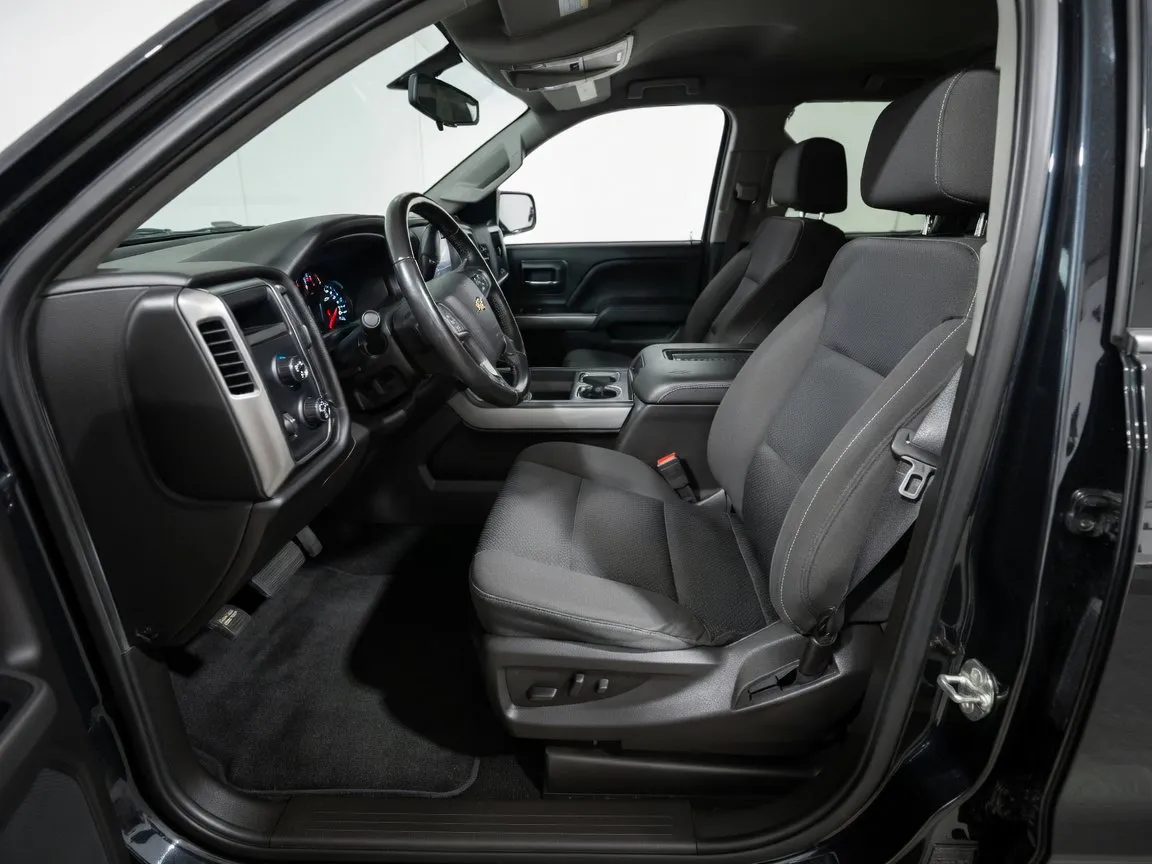 2018 Chevrolet Silverado 1500 LT - Photo 14