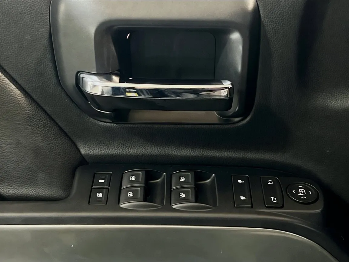 2018 Chevrolet Silverado 1500 LT - Photo 13