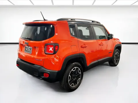 More photos of 2016 Jeep Renegade Trailhawk at STG Chandler, AZ