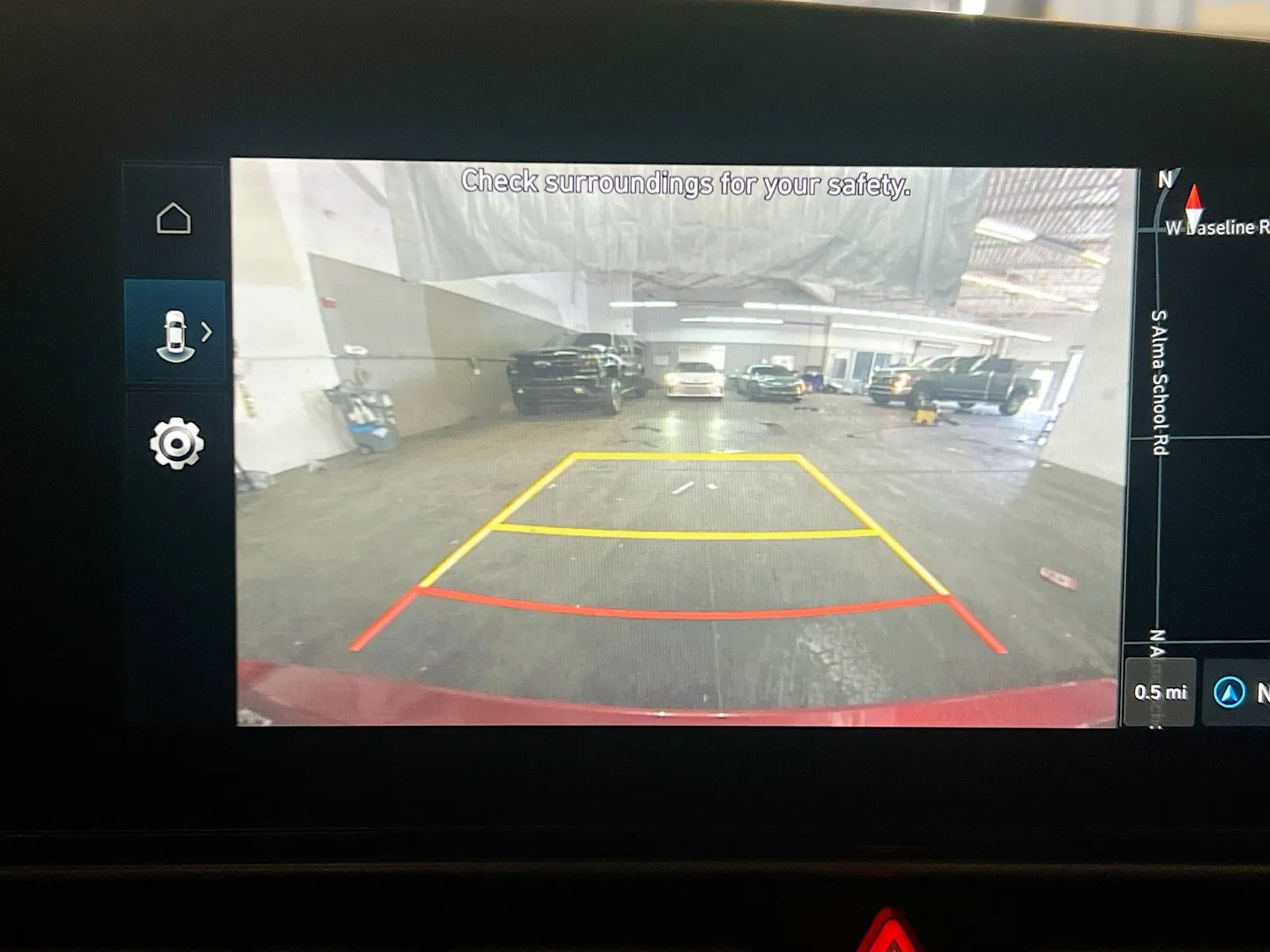 Hyundai Elantra photo 10