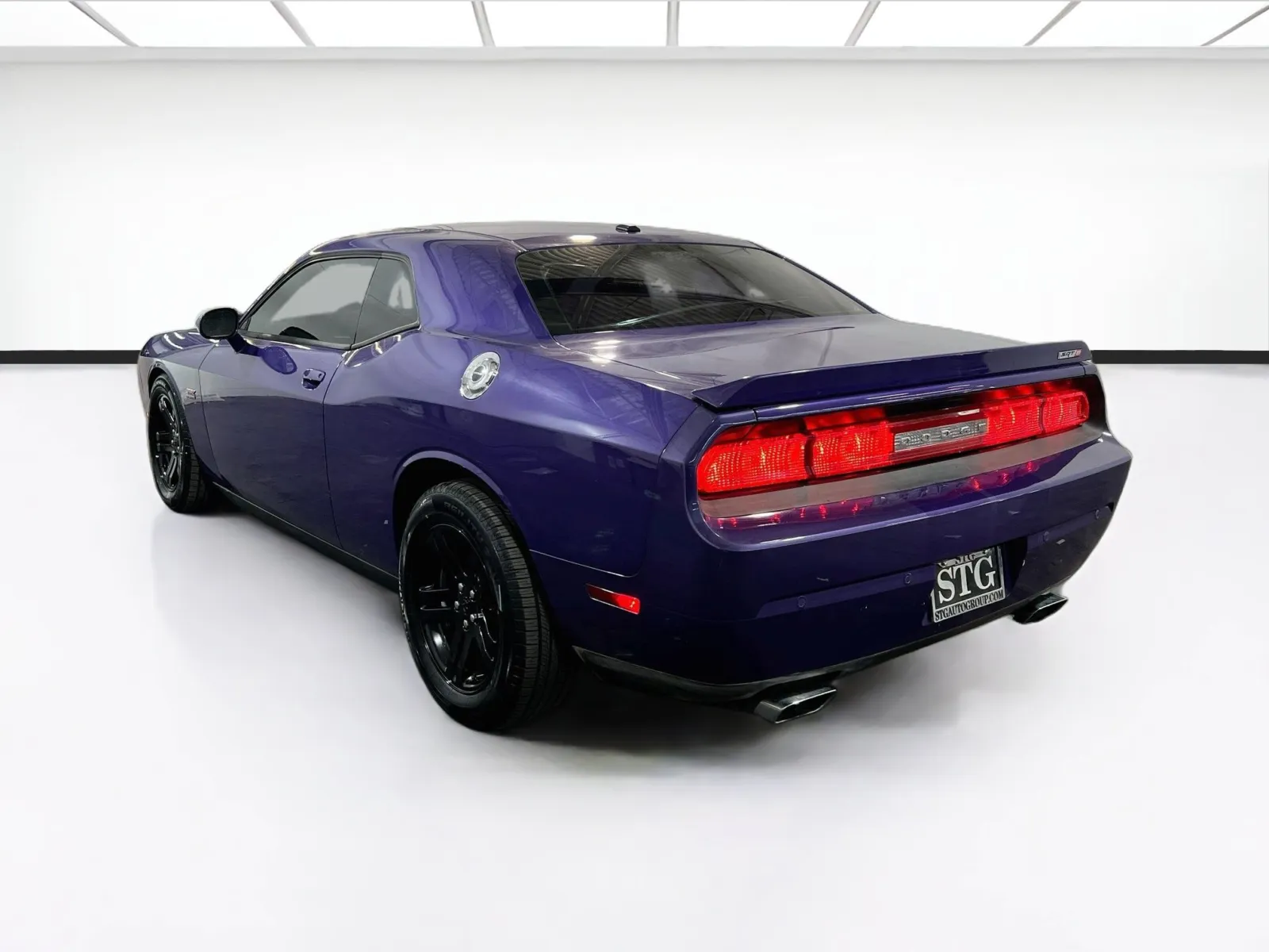 2014 Dodge Challenger SRT8 - Photo 6