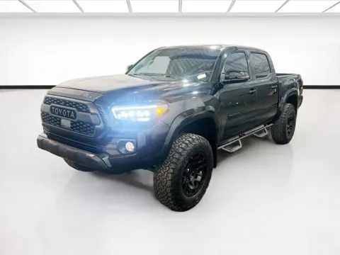 Black 2021 Toyota Tacoma SR5 for sale in Chandler, AZ