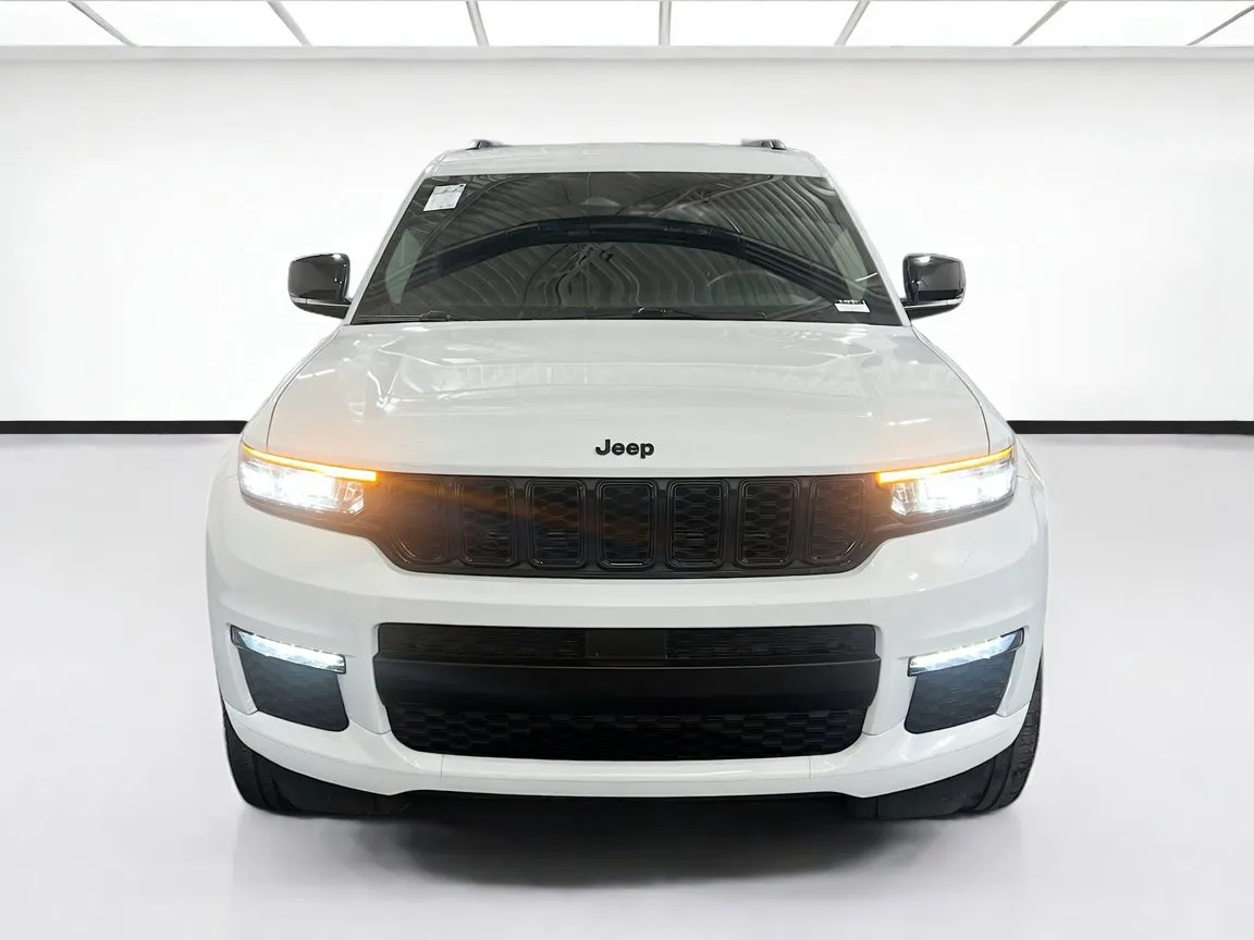 Jeep Grand Cherokee L photo 2