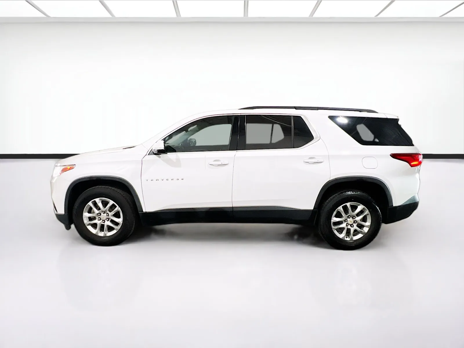 2020 Chevrolet Traverse 1LT - Photo 22