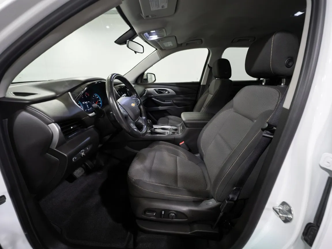 2020 Chevrolet Traverse 1LT - Photo 14